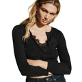 Jacke und Top mit Spitze