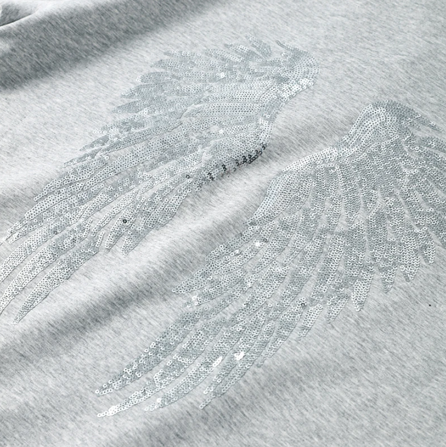 ANGEL WING SEQUINED SWEATSHIRT AND PANTS