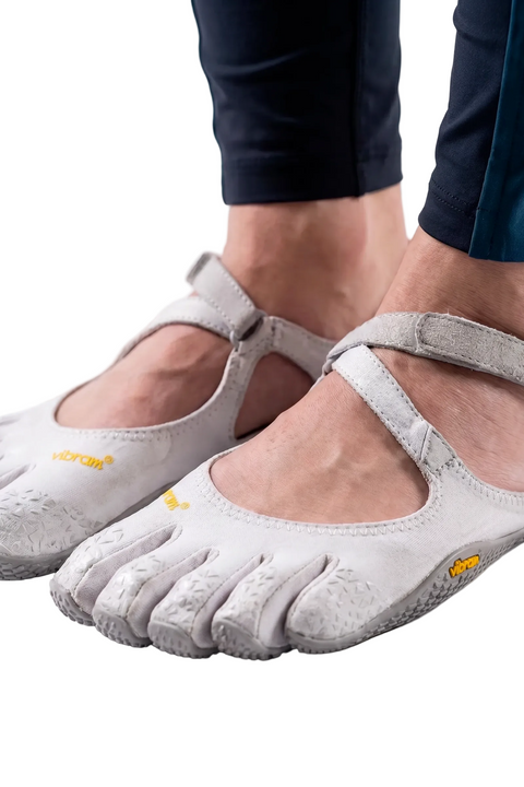Five-Toe Strap Flat