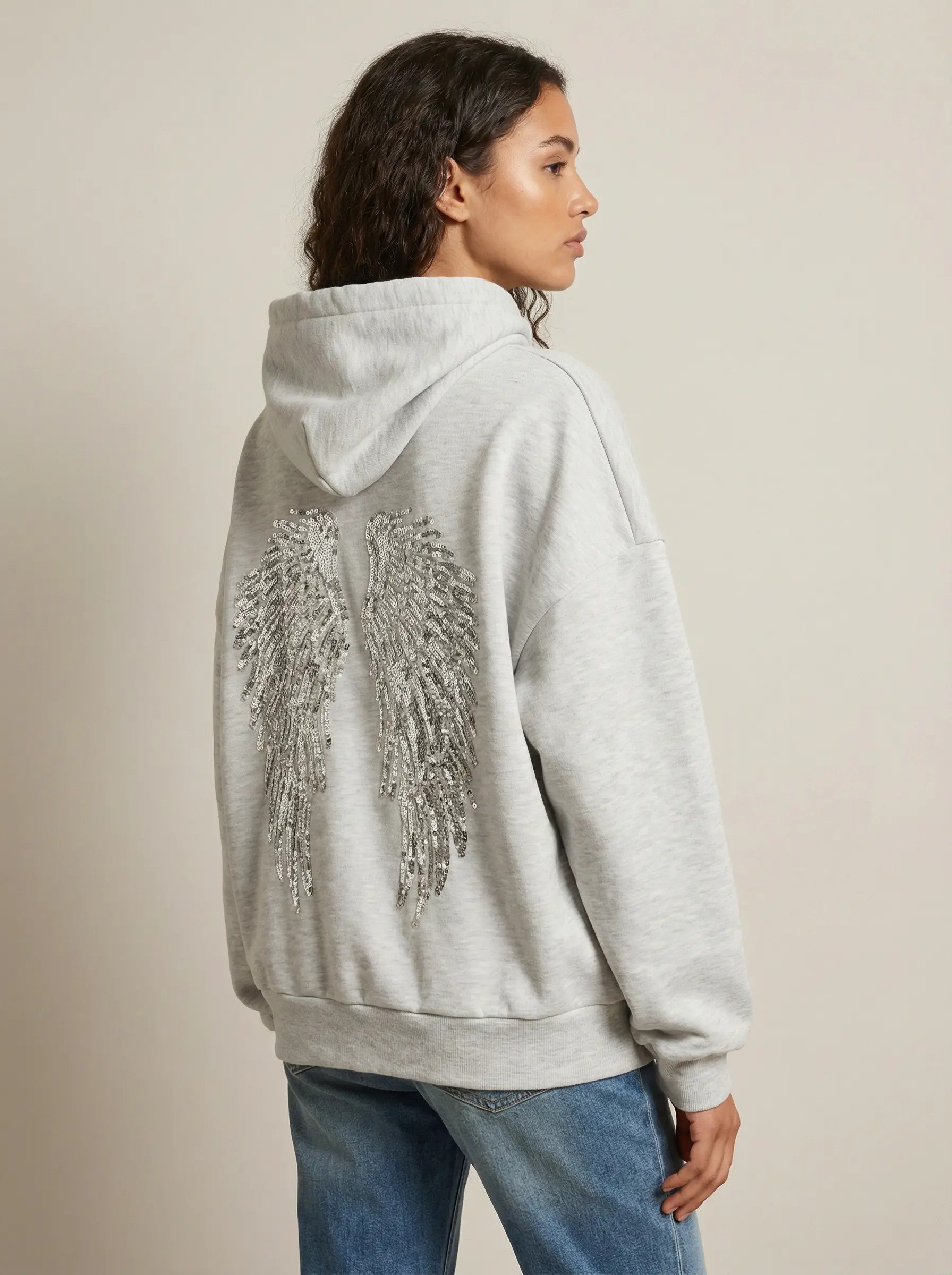 ANGEL WING SEQUINED SWEATSHIRT AND PANTS